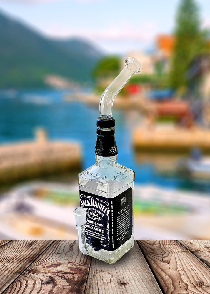 
            
                Load image into Gallery viewer, Whiskey - JD
            
        